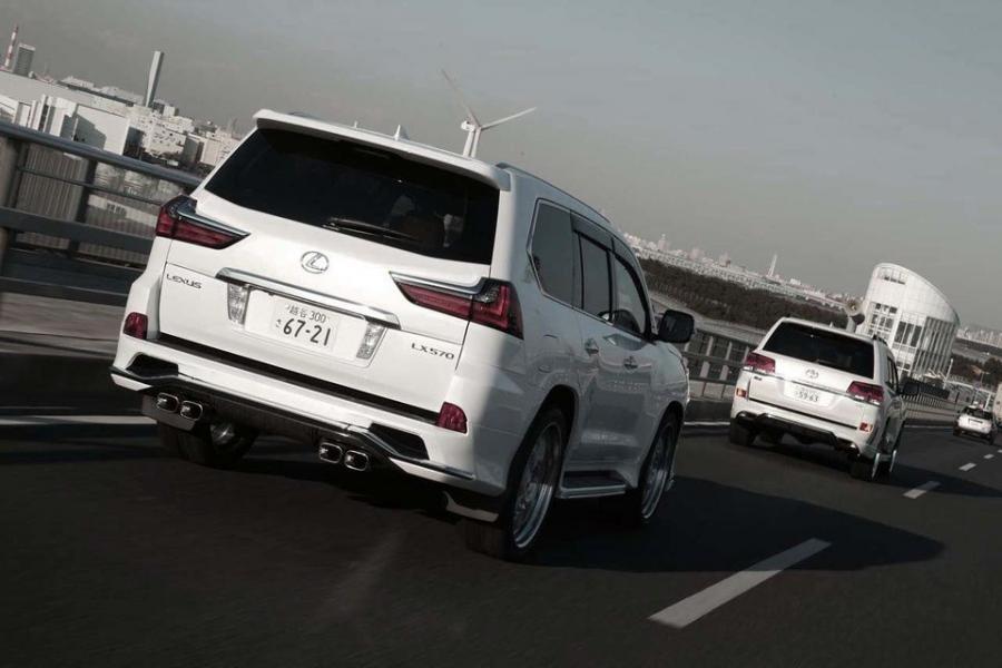  Lexus LX570 Sports Line by Wald (URJ200) 2016 года  (фото 11 из 23)